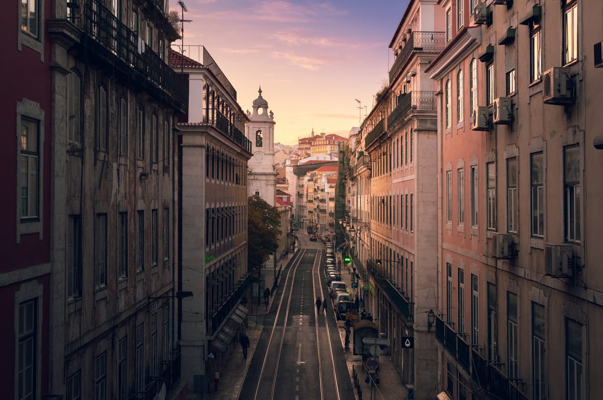 The Best Guide For Digital Nomads Lisbon [2024 Update]