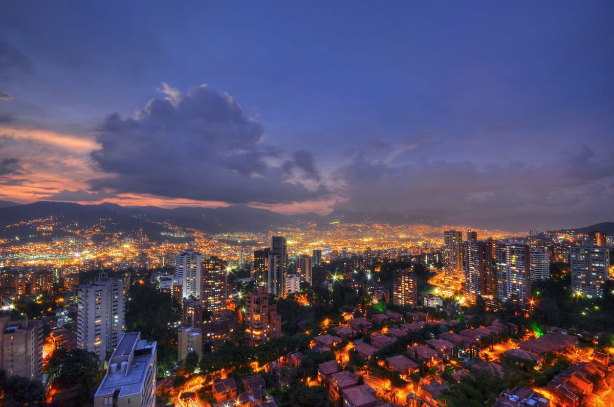 A Fouders Top-to-Bottom Guide for the Medellin Digital Nomad [2022]