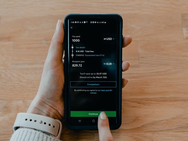 Fintech UX Design: Tips for an Amazing Financial App